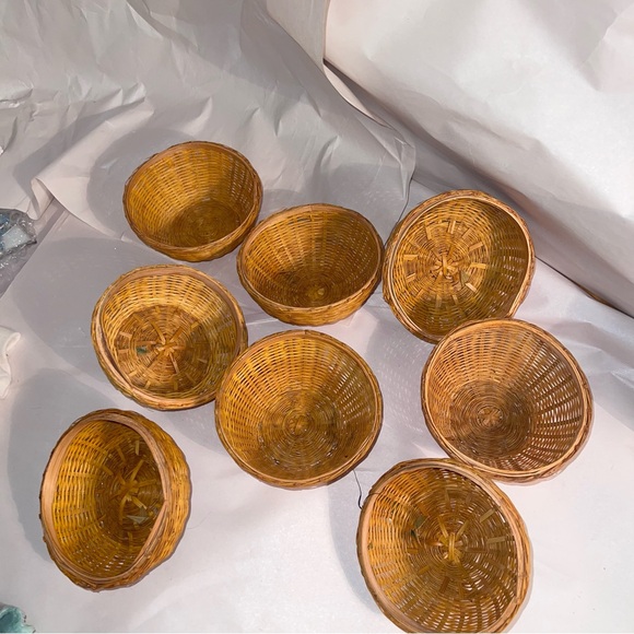 Four Wicker Apple Baskets Small - Picture 5 of 6